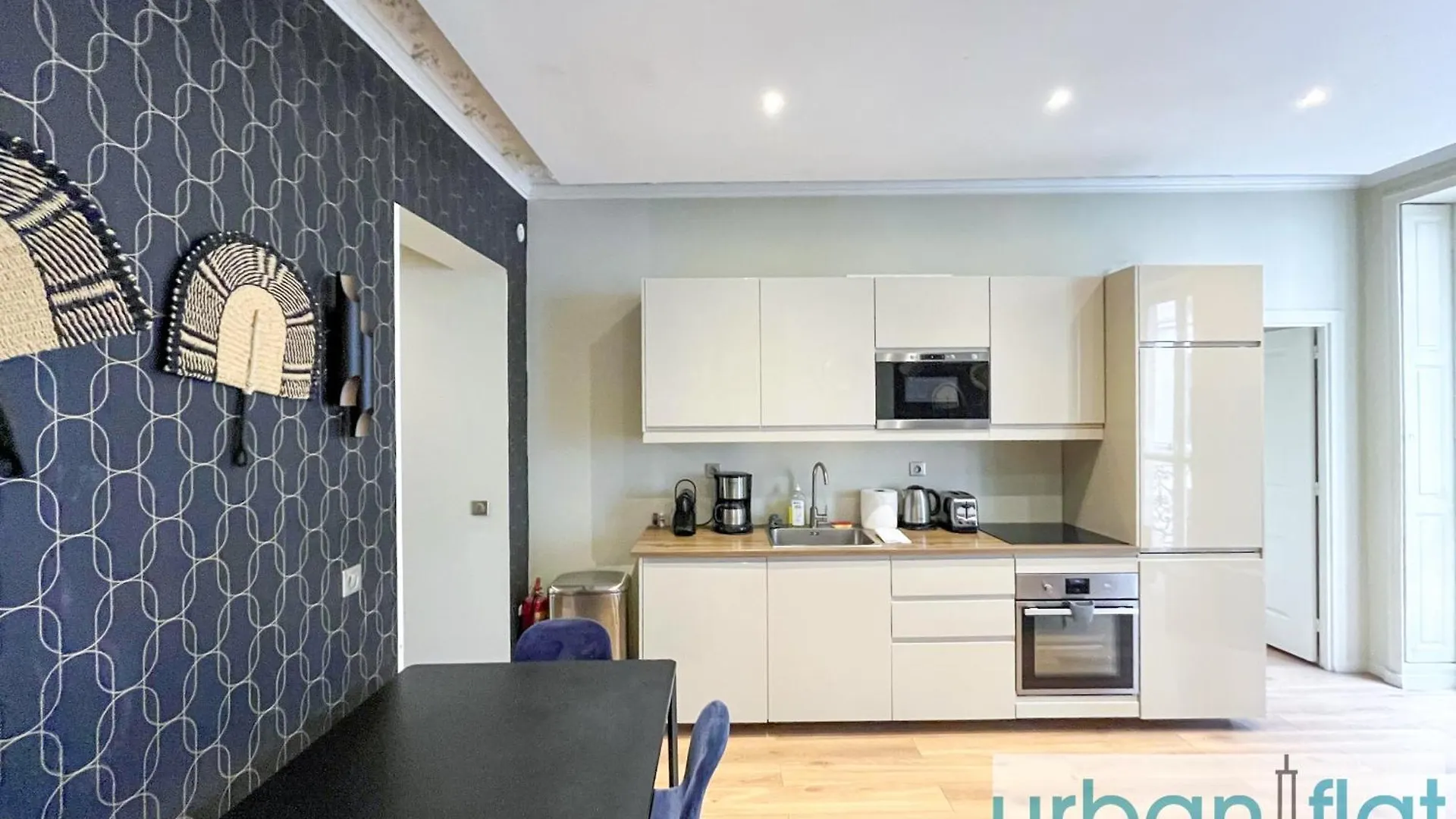 Urban Flat 61 - Pretty 3 Bedrooms In Center Of Appartamento